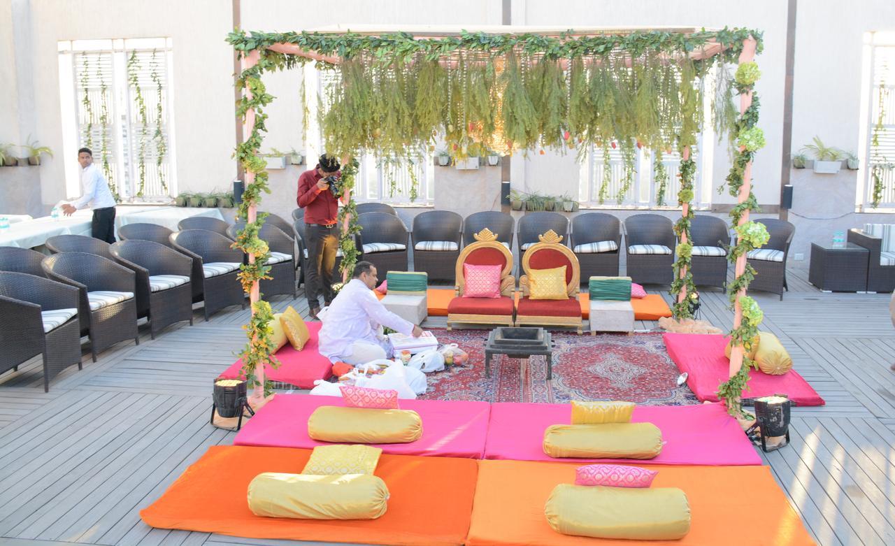 Ramada By Wyndham Ghaziabad Vasundhara Hotel Luaran gambar