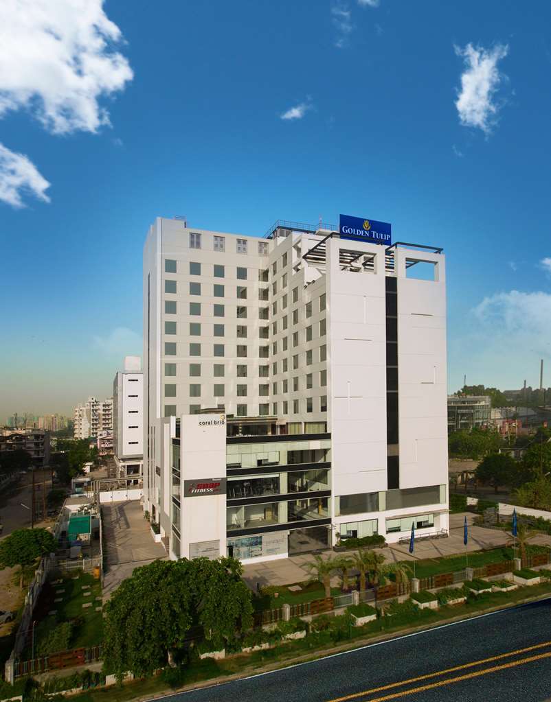 Ramada By Wyndham Ghaziabad Vasundhara Hotel Luaran gambar