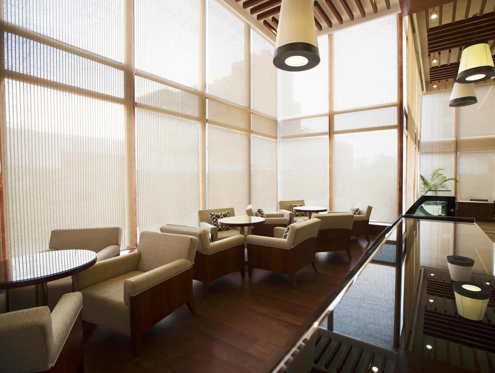 Ramada By Wyndham Ghaziabad Vasundhara Hotel Luaran gambar